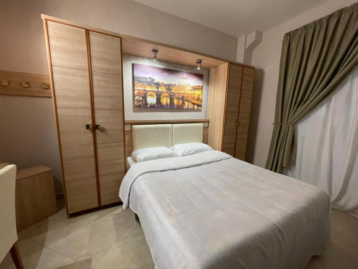 S.P.Q.R. Suite Rome Exterior photo